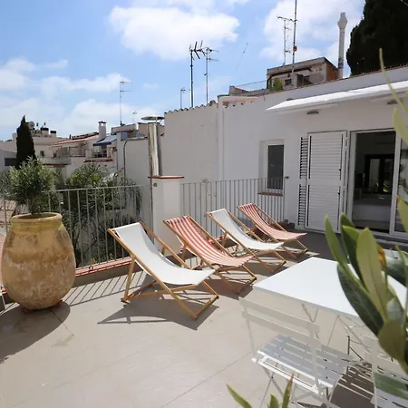 Vakantiehuis Charming Casa In Centre & Minutes To *