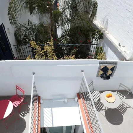 Charming Casa In Centre & Minutes To Holiday home Sitges